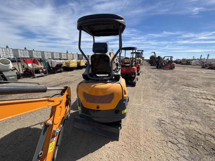 vicsec-vc20k-hydraulic-excavator-image-6