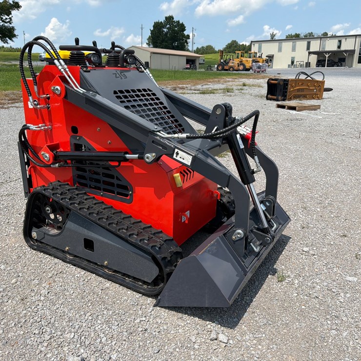 #18 • NEW ZJG ZJ-380 MINI SKID STEER