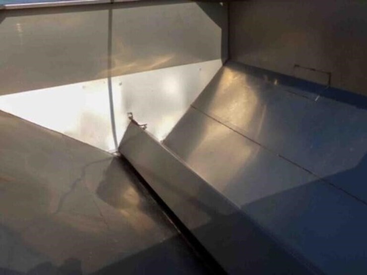 adams-ground-driven-fertilzer-spreader-image-8