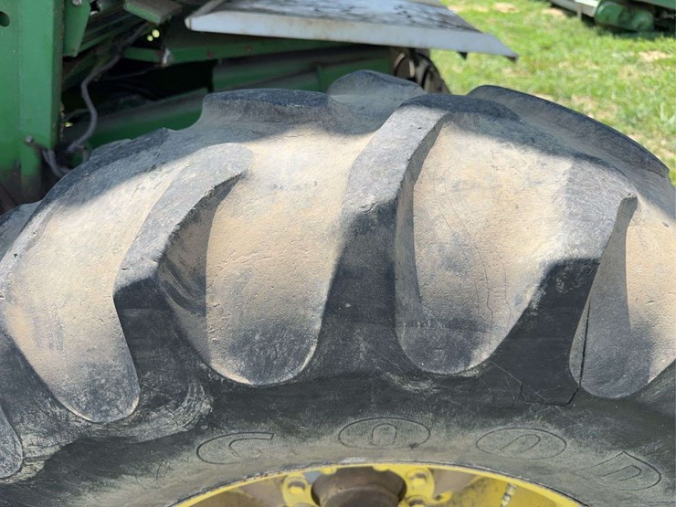john-deere-7720-titan-ii-image-15