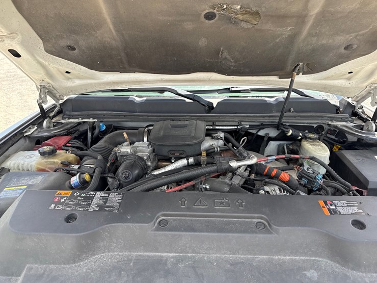 2014-chevrolet-silverado-3500hd-lt-image-6