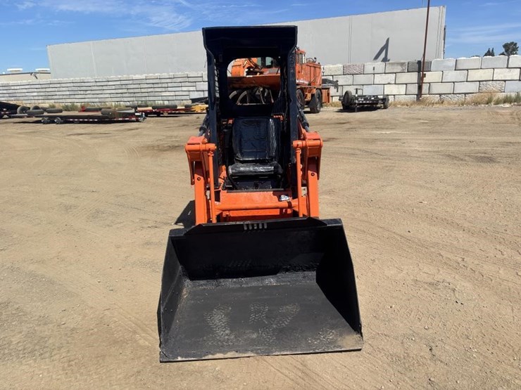 toyota-3sdk-skid-steer-loader-image-6