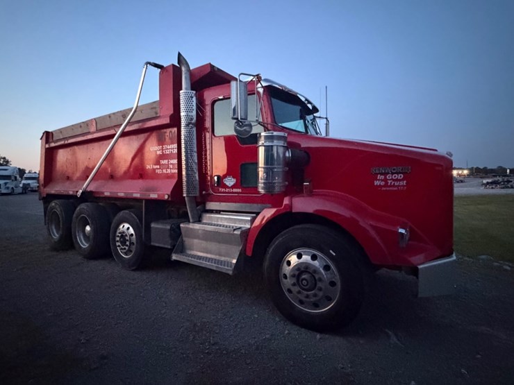 2013-kenworth-t800-image-7