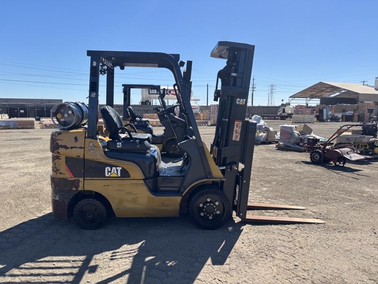 2016-caterpillar-2c6000-image-7