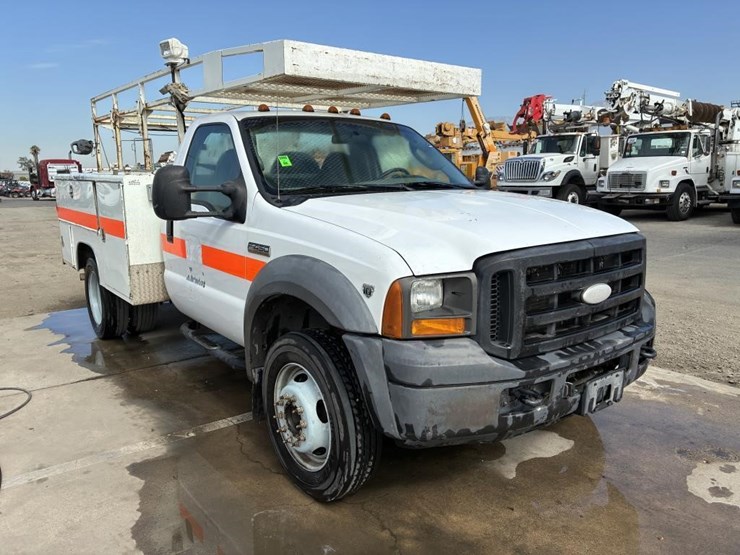 2005-ford-f450-image-2