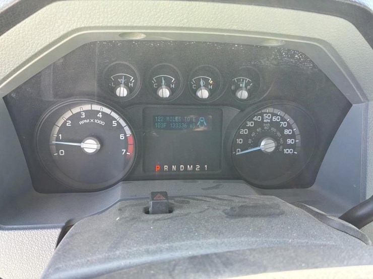 2011-ford-f350-image-14