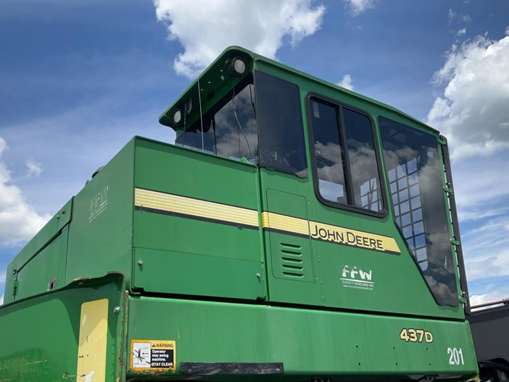 2015-deere-437d-image-43