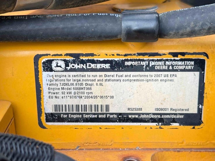 deere-700j-image-18