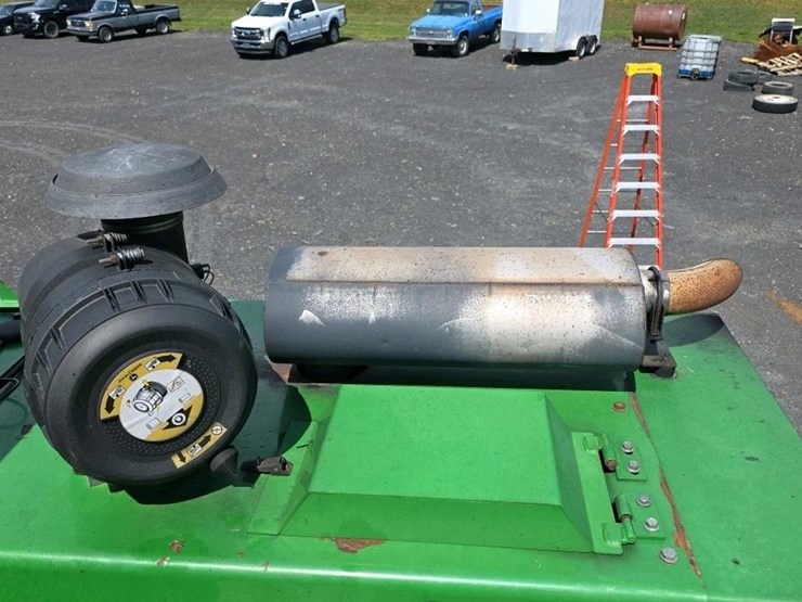 #302-•-2014-john-deere-437-knuckleboom-loader-image-30