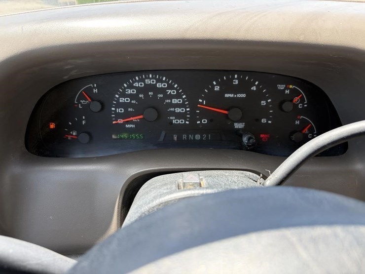 2004-ford-f350-image-17