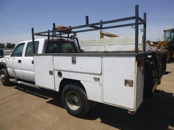 2001-chevrolet-3500-image-5