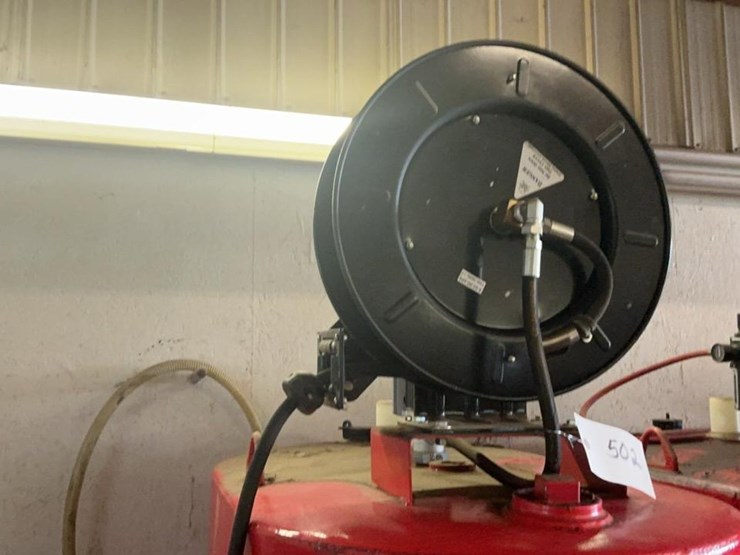 #502-•-turner-tanks-oil-holding-tank-w/-pump-image-2