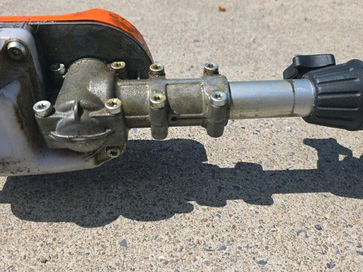 #101-•-stihl-ht-131-pole-pruner-image-15