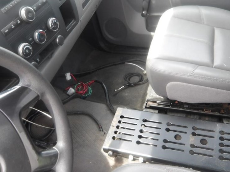 2012-chevrolet-silverado-2500-image-20