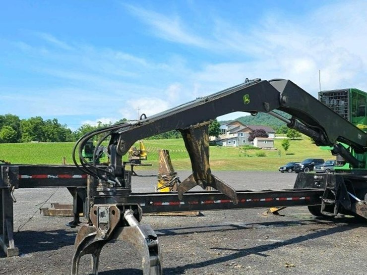 #302-•-2014-john-deere-437-knuckleboom-loader-image-2
