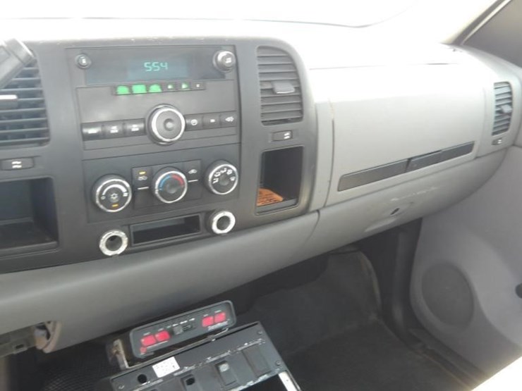 2007-chevrolet-silverado-2500-image-18