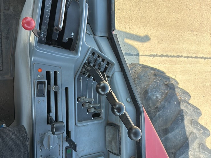 case-ih-7130-image-53