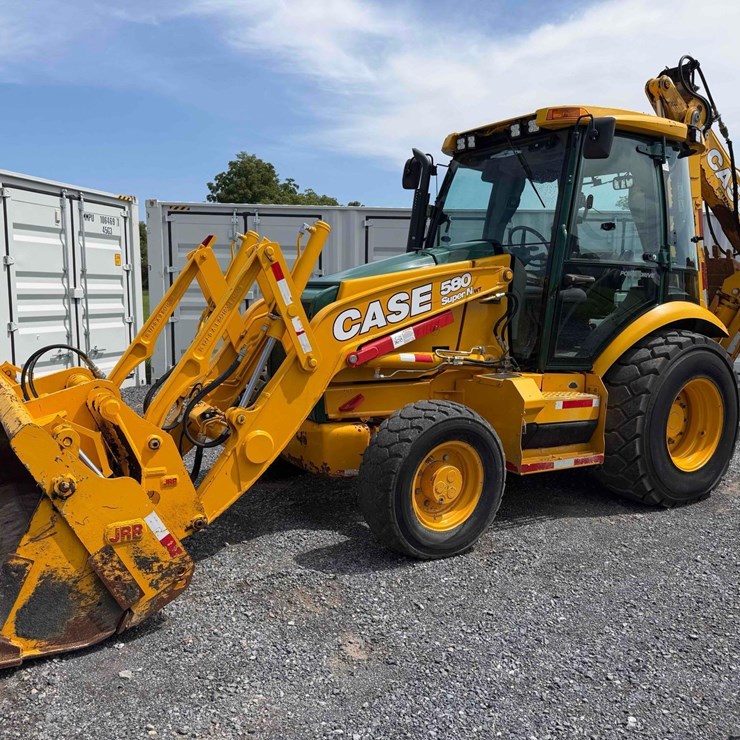 2021 CASE 580SN WT