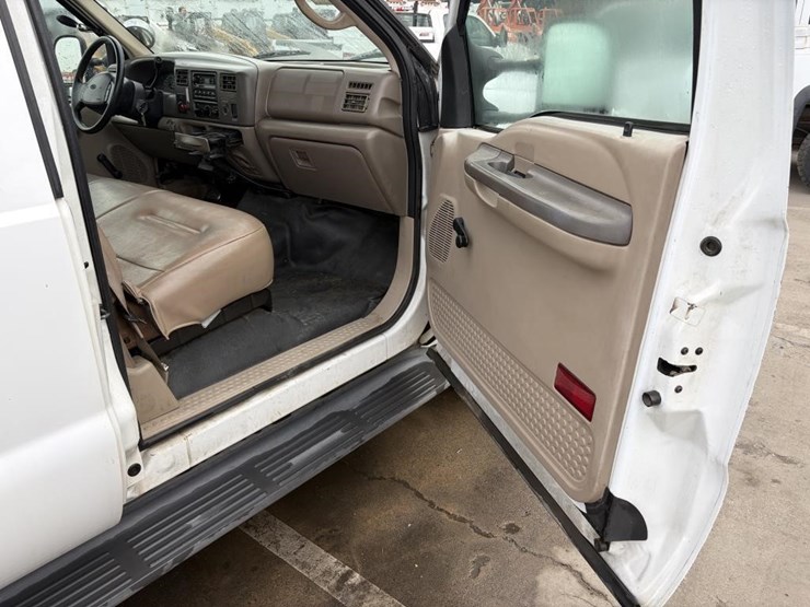 2002-ford-f250-image-10