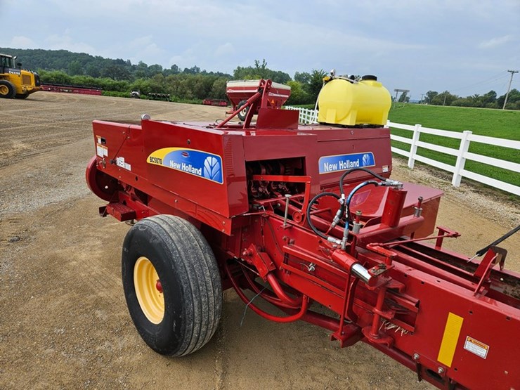 new-holland-bc5070-image-28