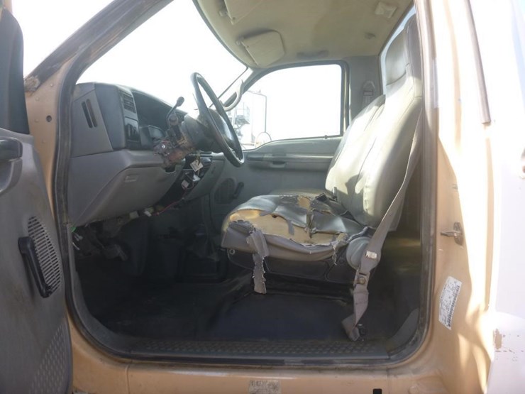 2007-ford-f650-image-9