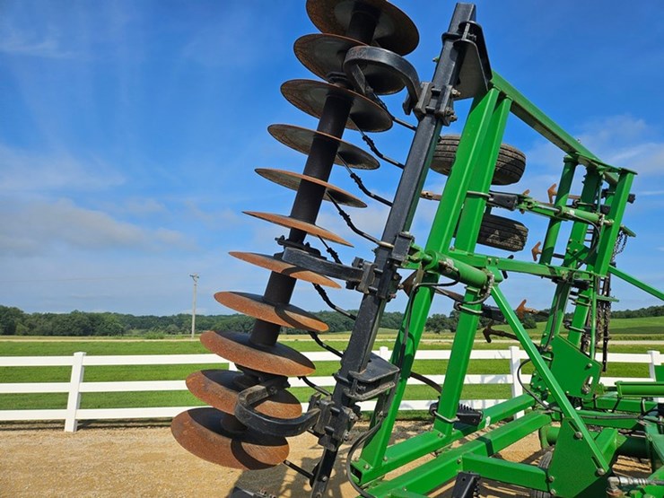 john-deere-726-image-21