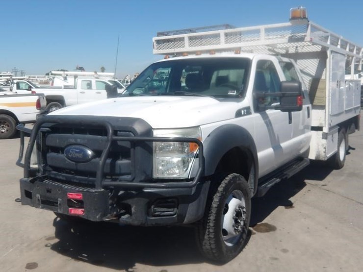 2012-ford-f550-image-1