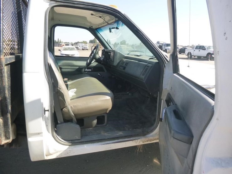 1992-chevrolet-3500-image-14