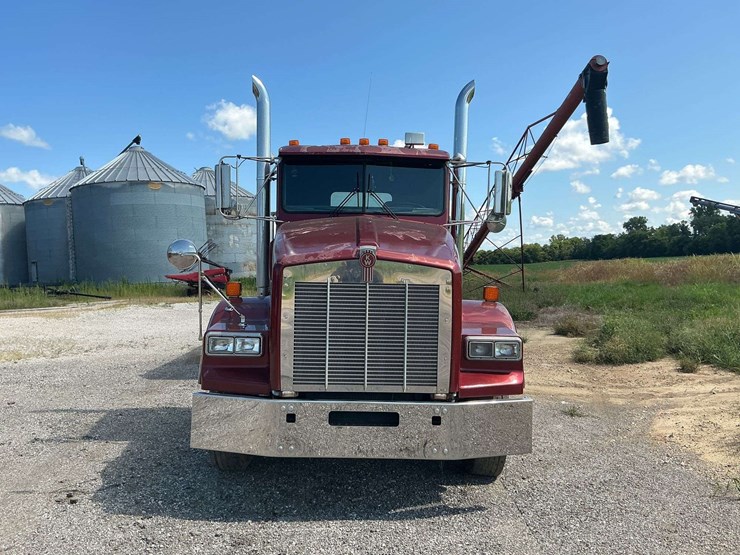 1987-kenworth-t800-image-3