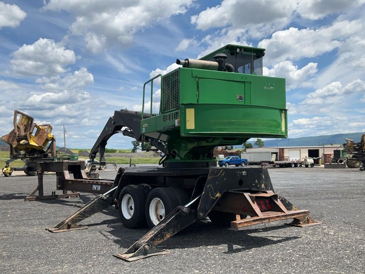 2015-deere-437d-image-4