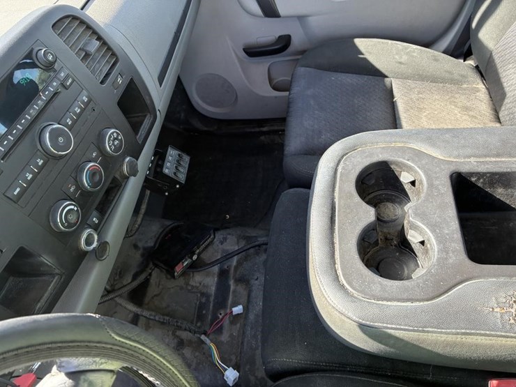 2012-gmc-sierra-2500hd-image-24