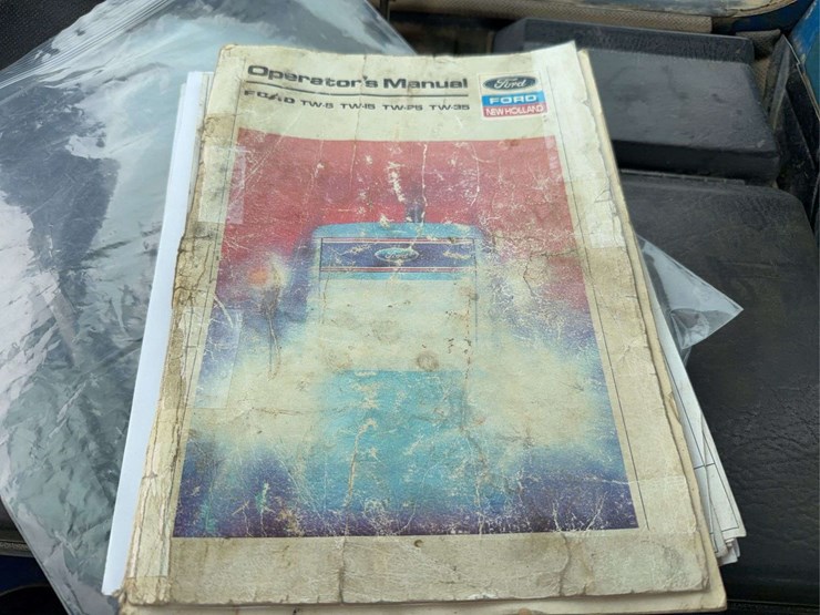 ford-tw25-image-34