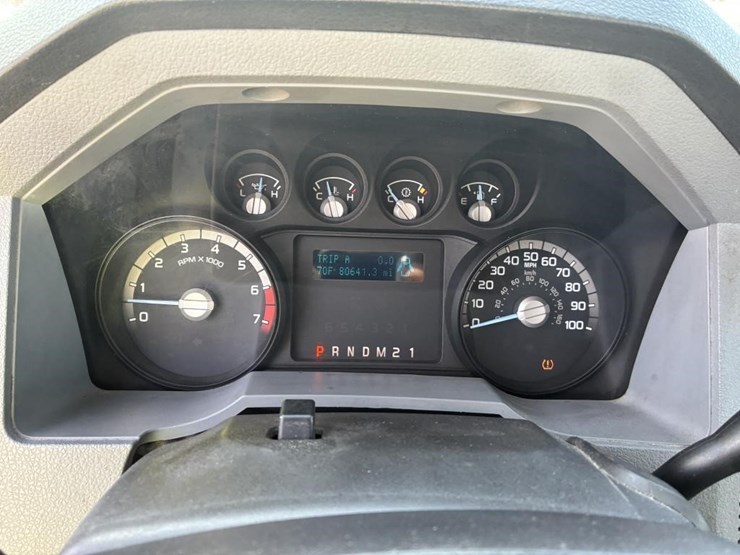 2016-ford-f350-image-16