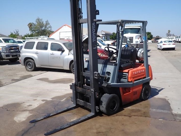 toyota-4fg15-forklift-image-1