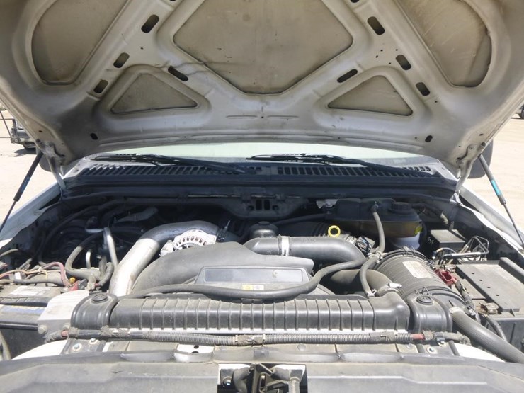 2006-ford-f450-image-38