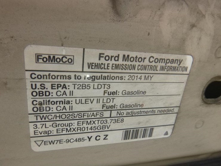 2014-ford-explorer-image-12