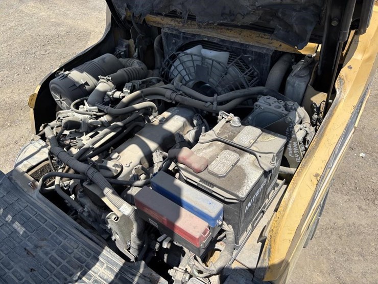 2016-caterpillar-2c6000-image-28