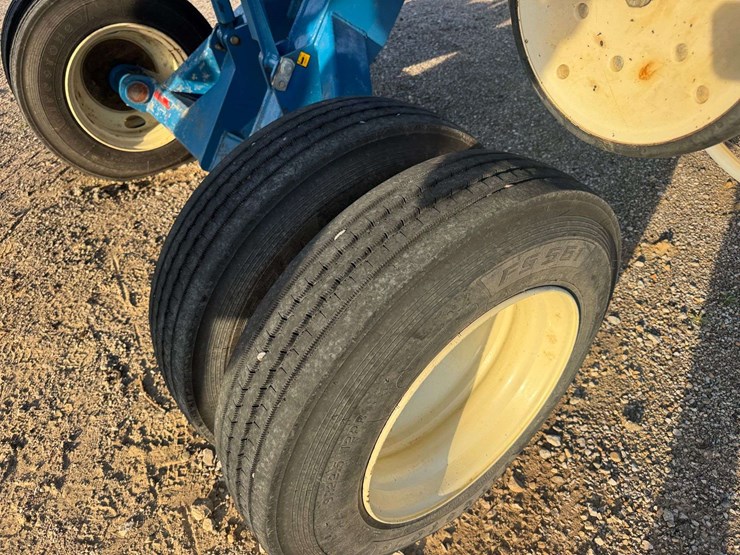 kinze-3800-image-30