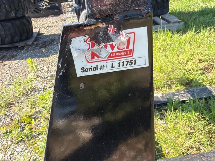 unused-48"-kivel-3,500lb-quick-attach-pallet-forks-image-4