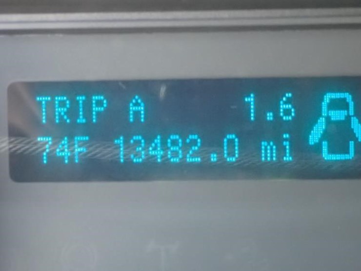 2011-ford-f550-image-29