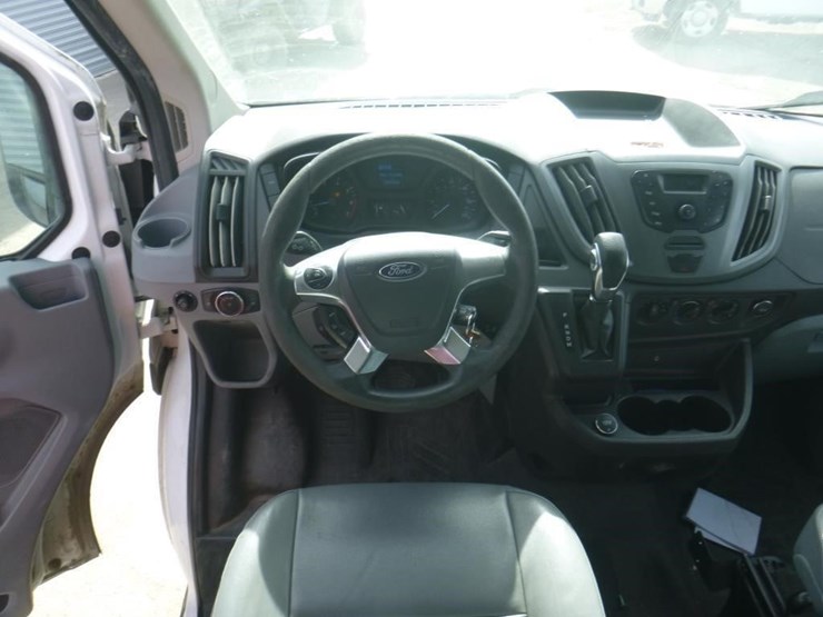 2017-ford-transit-image-9