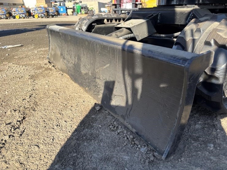2026-tpm-18hh-hydraulic-excavator-image-7