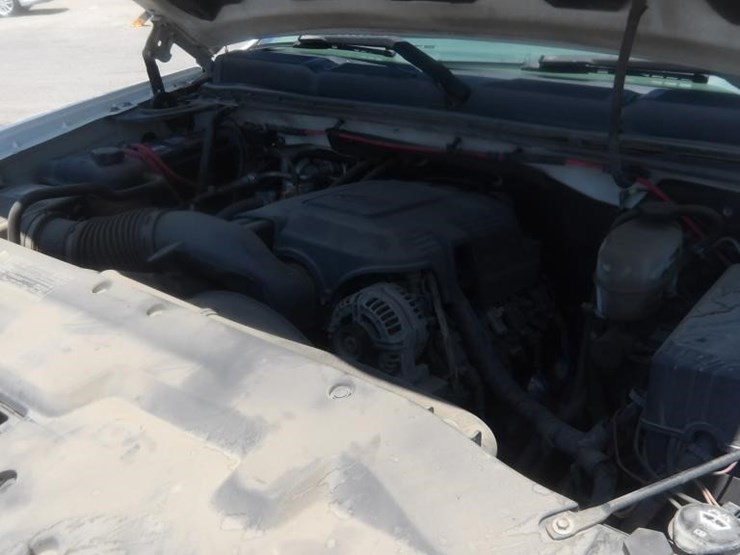 2008-chevrolet-silverado-2500-image-9
