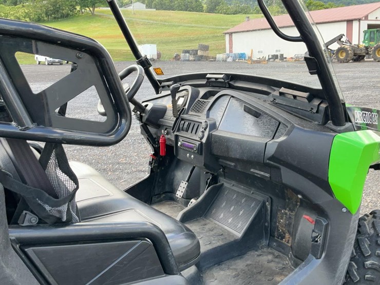 2016-arctic-cat-700-image-25