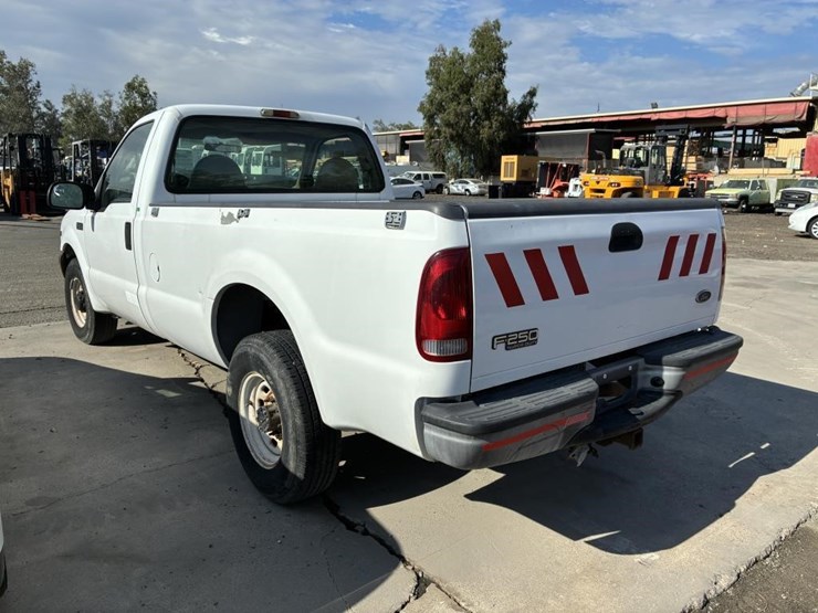 2001-ford-f250-image-4