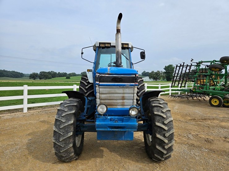 ford-tractor-image-8