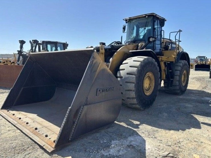 2017-caterpillar-980m-image-1