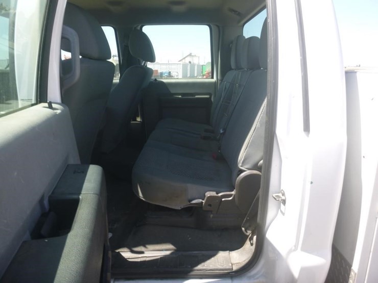 2011-ford-f350-image-9