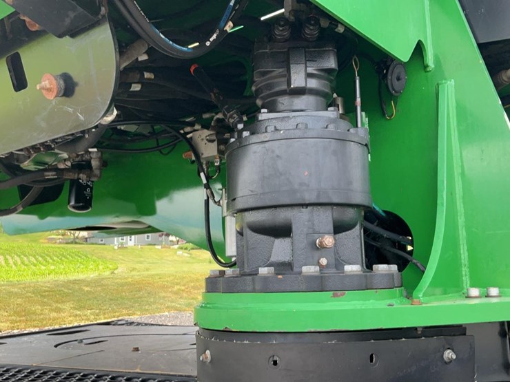2015-deere-437d-image-48