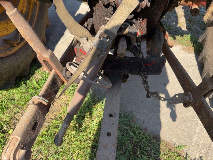 massey-harris-444-image-17